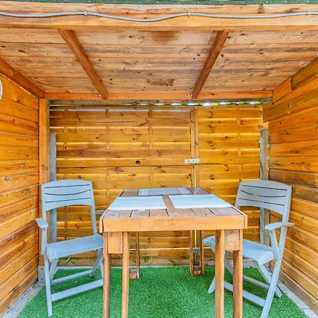 Holiday home Maisonnette Du Bassin *
